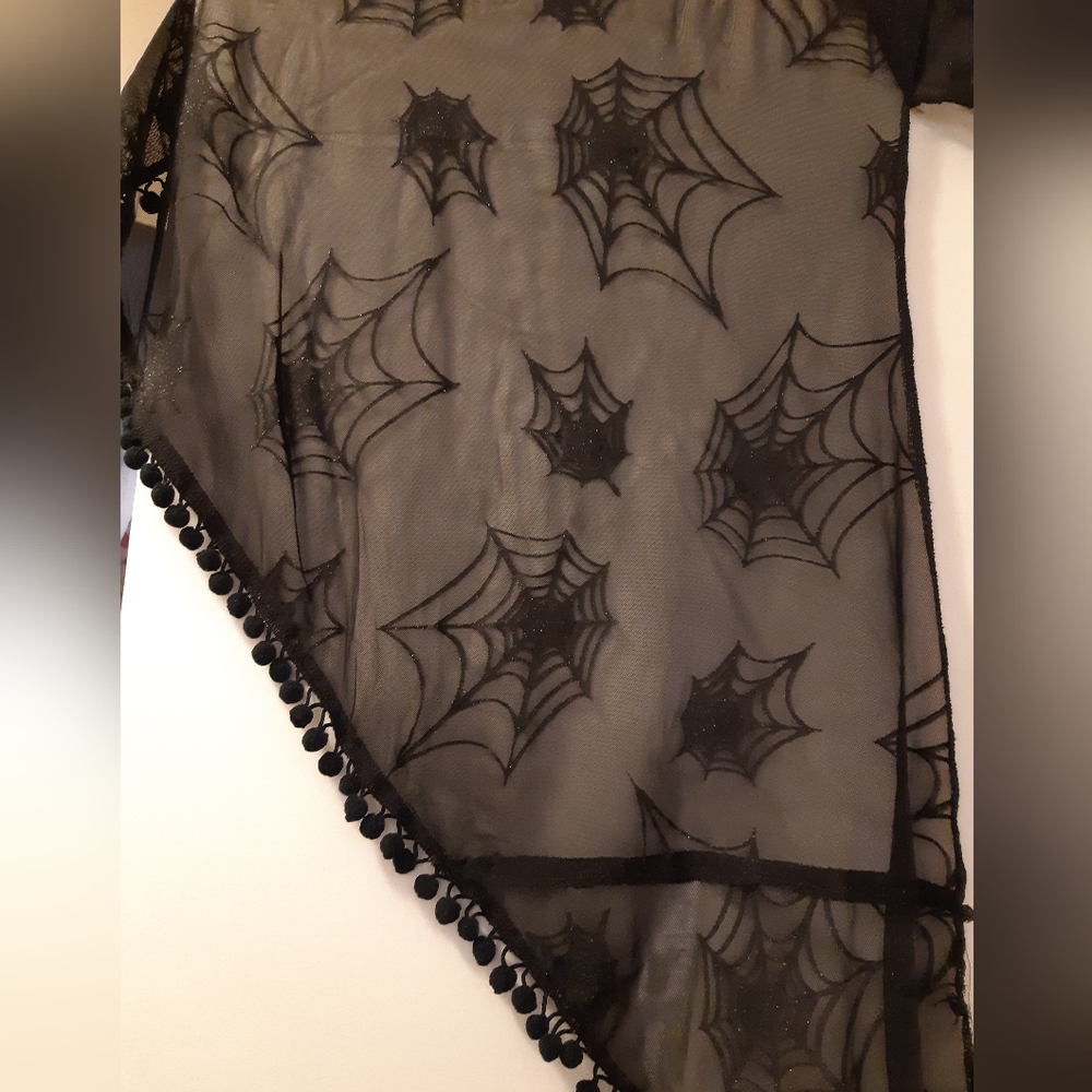 Black scarf spider patterns ,silver and black
